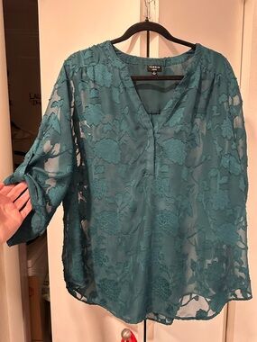 Torrid Green Harper Floral Sheer Blouse - Women's Top Size 2